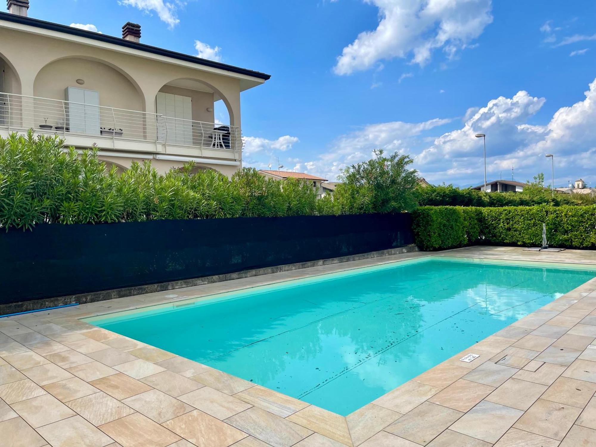 Dimora Di Charme Con Piscina E Giardino,Vicina Alla Spiaggia 시르미오네 외부 사진